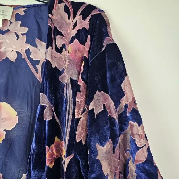 Hinge Seattle Women's Velvet‎ Kimono OS Blue Purple Pink Open Front - Picture 8 of 11